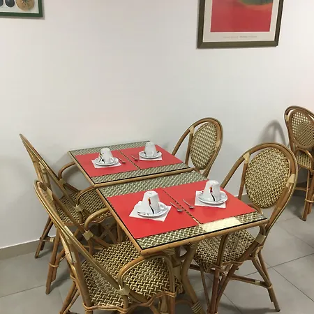 Comfort Alba Ξενοδοχείο 2*