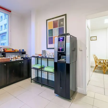 Ξενοδοχείο Comfort Alba 2*